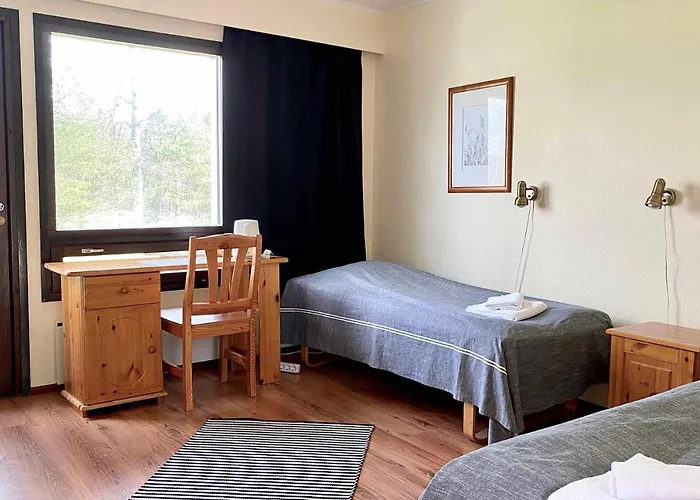 帕塔拉赫蒂汽车旅馆 Jämsä